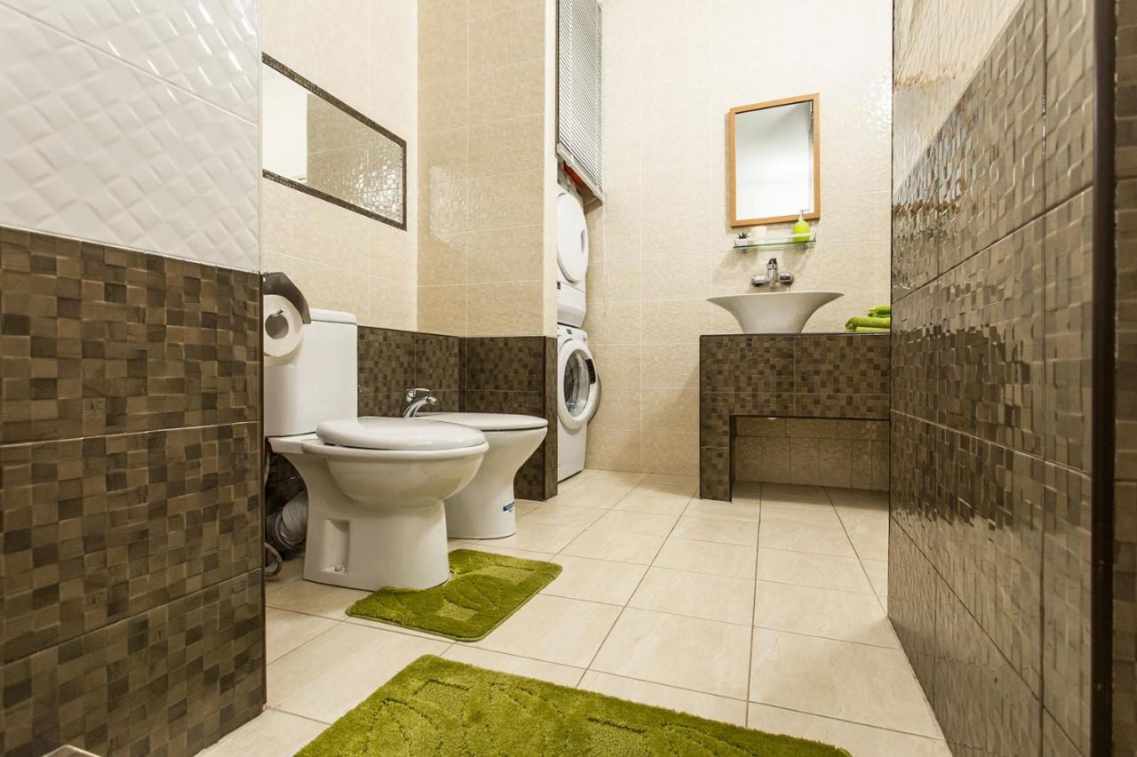 Gagarin Plaza Apartment 70 Square Metres On 12Th Floor Odessa Ngoại thất bức ảnh
