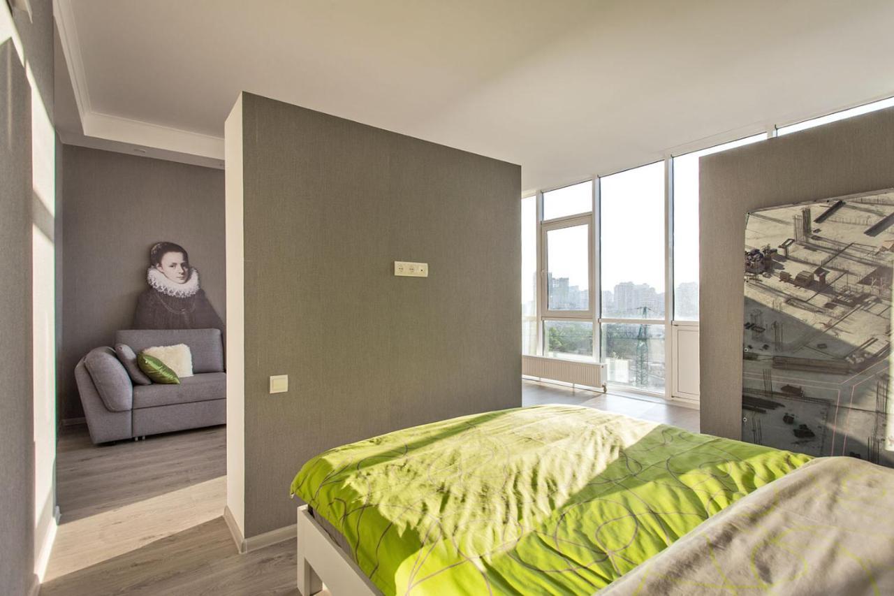 Gagarin Plaza Apartment 70 Square Metres On 12Th Floor Odessa Ngoại thất bức ảnh