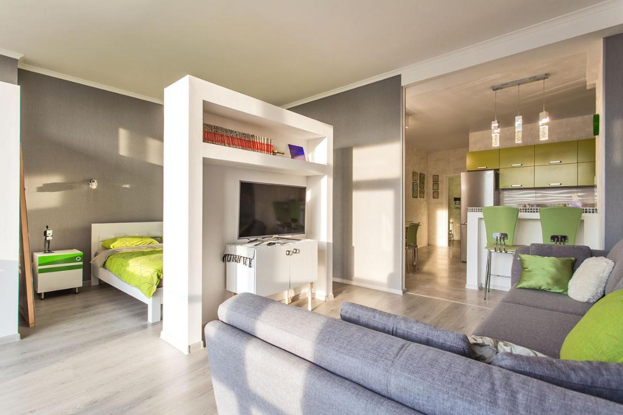 Gagarin Plaza Apartment 70 Square Metres On 12Th Floor Odessa Ngoại thất bức ảnh