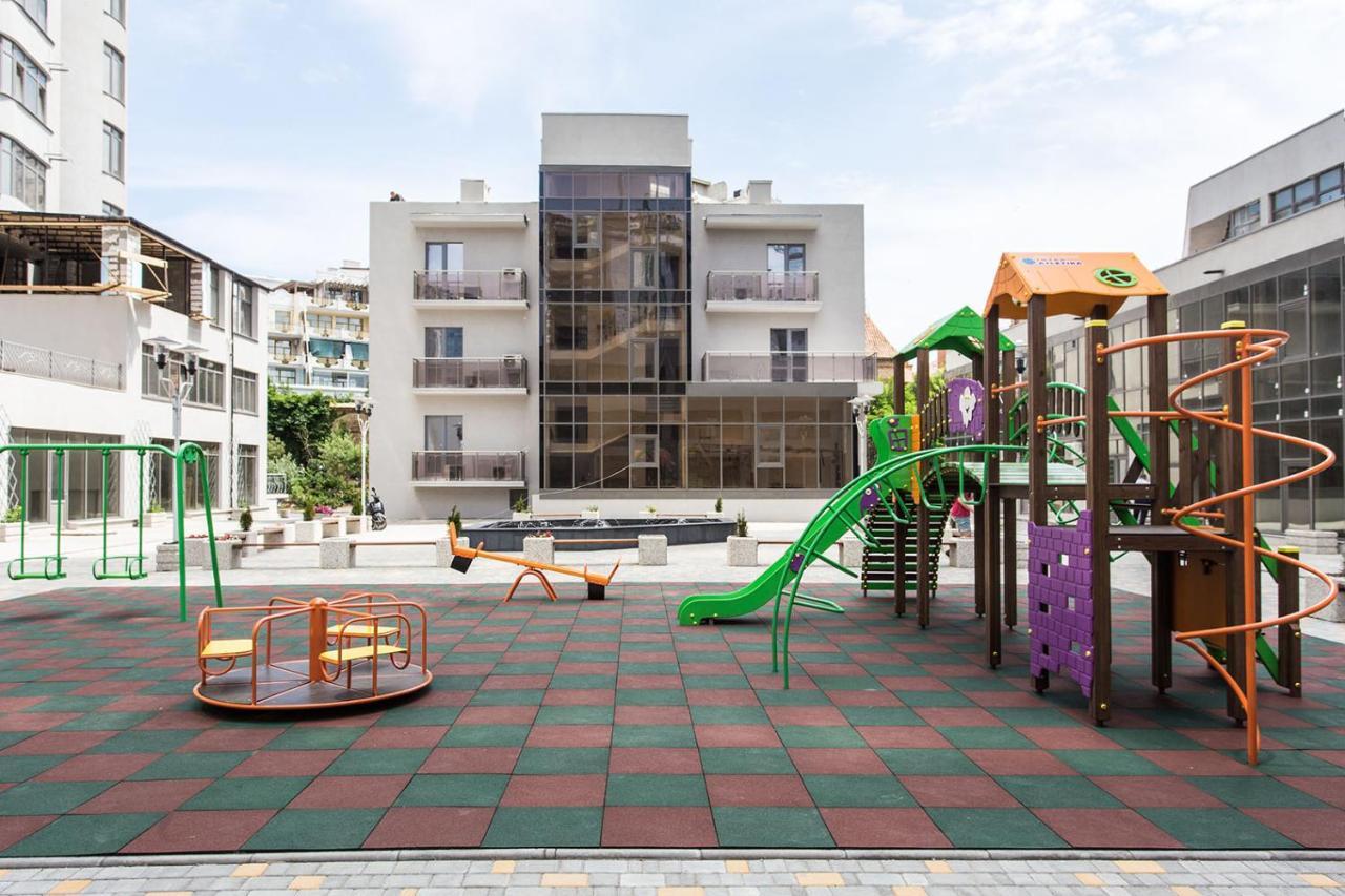 Gagarin Plaza Apartment 70 Square Metres On 12Th Floor Odessa Ngoại thất bức ảnh